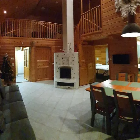 利可小木屋 *
